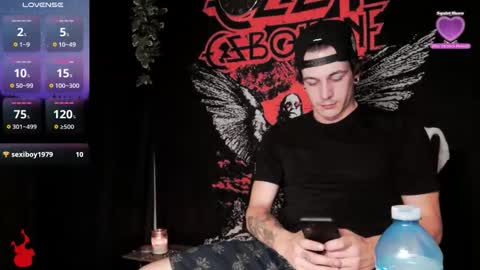 Snapshot of naturesbest951 chatting on November 7, 2025, 2:55 am NATURESBEST online show from November 7, 2025, 2:55 am