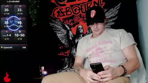 Snapshot of naturesbest951 chatting on November 9, 2025, 4:55 am NATURESBEST online show from November 9, 2025, 4:55 am