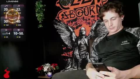 Snapshot of naturesbest951 chatting on November 11, 2025, 3:28 am NATURESBEST online show from November 11, 2025, 3:28 am