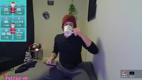 Snapshot of naturesbest951 chatting on December 15, 2025, 12:26 am NATURESBEST online show from December 15, 2025, 12:26 am