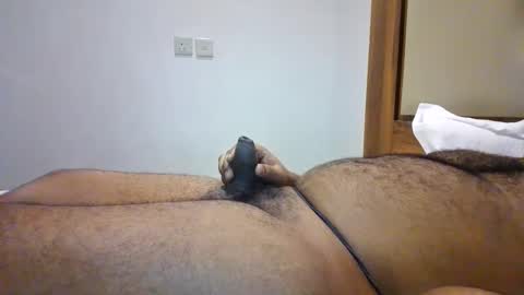 naturist_raj online show from April 6, 2026, 4:19 pm