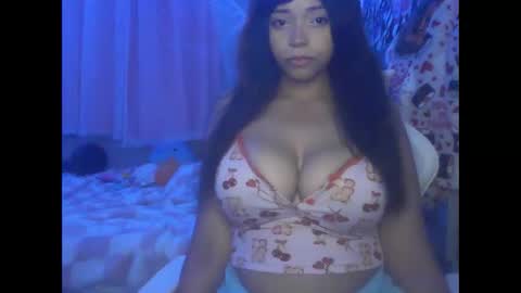 Snapshot of natxurall chatting on April 26, 2026, 9:07 am Amara rose online show from April 26, 2026, 9:07 am