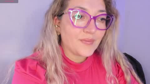 Nataly online show from May 18, 2026, 6:47 pm