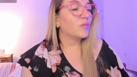 Nataly online show from July 8, 2026, 6:34 pm