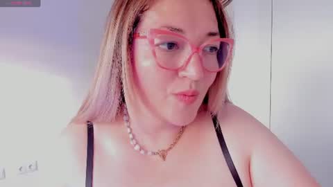 Nataly online show from July 18, 2026, 6:34 pm