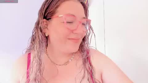 Nataly online show from July 24, 2026, 5:44 pm