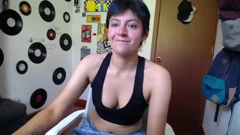 Fernanda online show from January 17, 2025, 6:12 pm
