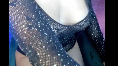 Natalia online show from September 23, 2025, 5:21 am