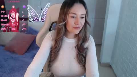 Natalia online show from July 13, 2026, 1:52 am