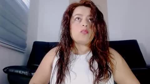 naty online show from May 5, 2026, 11:51 am