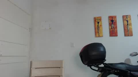 Stella Mcqueen online show from January 12, 2025, 1:16 pm