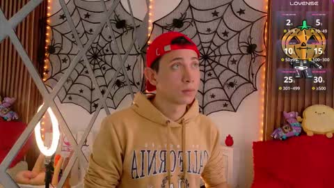 Christopher  Chris online show from October 3, 2025, 1:08 pm