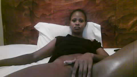 Snapshot of naughty_babe000 chatting on July 22, 2026, 4:15 am alisha online show from July 22, 2026, 4:15 am