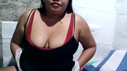 Snapshot of naughty_baby25 chatting on January 26, 2025, 5:13 pm Hannah online show from January 26, 2025, 5:13 pm