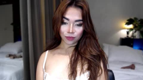 Snapshot of naughty_dreamerxxx chatting on November 27, 2025, 4:25 am Queen Jess online show from November 27, 2025, 4:25 am