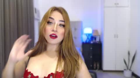 Snapshot of naughty_dreamerxxx chatting on June 26, 2026, 11:42 pm Queen Jess online show from June 26, 2026, 11:42 pm