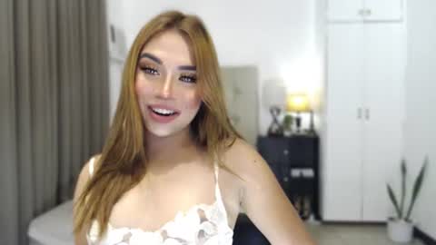 Snapshot of naughty_dreamerxxx chatting on June 29, 2026, 8:20 pm Queen Jess online show from June 29, 2026, 8:20 pm