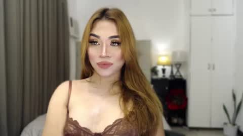 Snapshot of naughty_dreamerxxx chatting on July 28, 2026, 4:50 pm Queen Jess online show from July 28, 2026, 4:50 pm