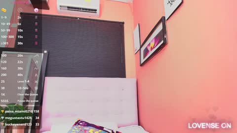 Snapshot of naughty_ebonyy chatting on January 6, 2025, 7:35 pm SASHA online show from January 6, 2025, 7:35 pm