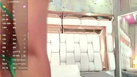 Snapshot of naughty_ebonyy chatting on February 15, 2025, 2:58 am SASHA online show from February 15, 2025, 2:58 am