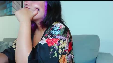 Em  please help me reach 100 thumbs up 3 online show from July 26, 2026, 11:00 pm