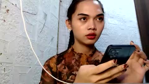 emma online show from October 12, 2025, 7:46 pm