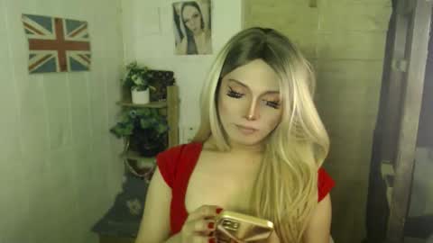 Snapshot of naughty_kim20 chatting on June 3, 2026, 2:14 am alexa online show from June 3, 2026, 2:14 am