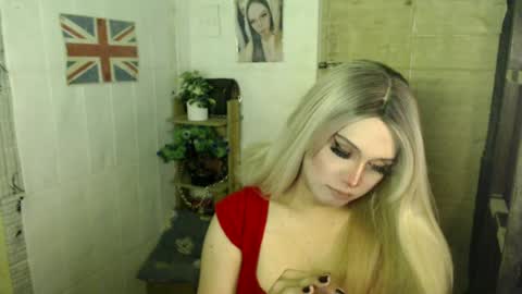 Snapshot of naughty_kim20 chatting on June 19, 2026, 2:05 am alexa online show from June 19, 2026, 2:05 am