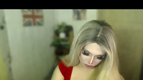 Snapshot of naughty_kim20 chatting on August 1, 2026, 2:33 am alexa online show from August 1, 2026, 2:33 am