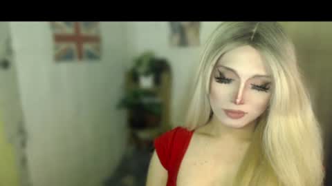 Snapshot of naughty_kim20 chatting on August 2, 2026, 2:43 am alexa online show from August 2, 2026, 2:43 am