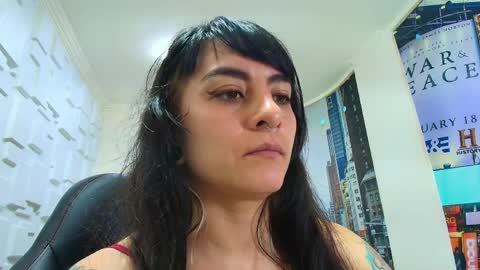 Kitten online show from April 1, 2026, 11:33 am