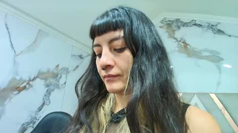 Snapshot of naughty_kittenm chatting on May 19, 2026, 11:27 am Kitten online show from May 19, 2026, 11:27 am