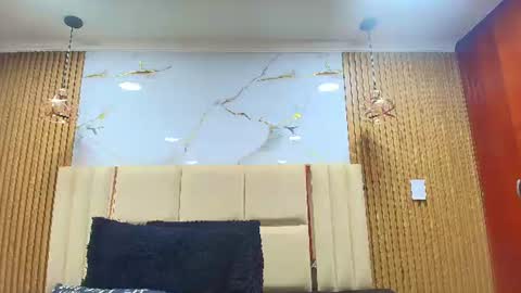 Kitten online show from July 11, 2026, 11:13 am