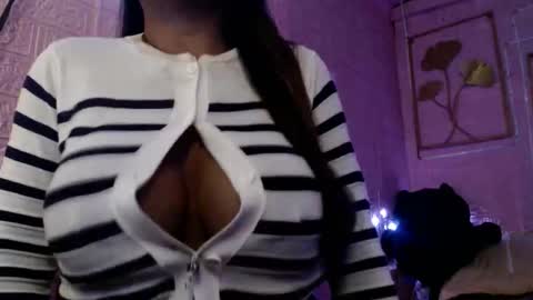 Snapshot of naughty_lorien143 chatting on May 10, 2026, 1:05 pm naughty_lorien143 online show from May 10, 2026, 1:05 pm