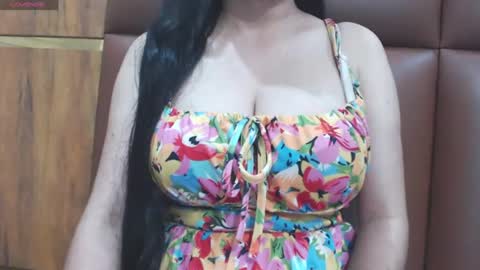 riya online show from August 4, 2026, 5:37 pm