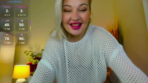 Snapshot of naughty_milena chatting on May 21, 2026, 5:20 pm Milena online show from May 21, 2026, 5:20 pm