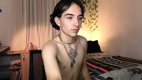 Snapshot of naughty_thompson1 chatting on February 20, 2026, 5:37 am naughty_thompson1 online show from February 20, 2026, 5:37 am