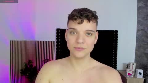 Snapshot of naughty_twink_ chatting on November 24, 2025, 12:27 pm Noah online show from November 24, 2025, 12:27 pm