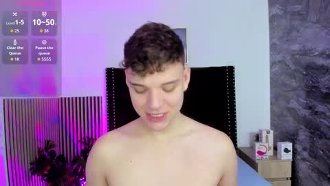 Snapshot of naughty_twink_ chatting on November 26, 2025, 11:55 am Noah online show from November 26, 2025, 11:55 am