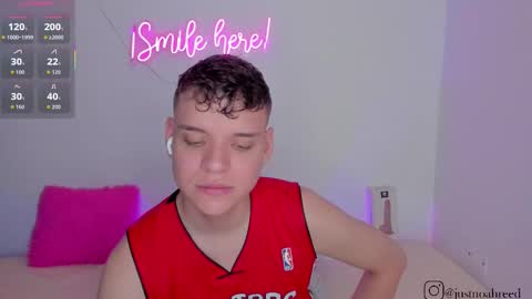 Snapshot of naughty_twink_ chatting on February 14, 2026, 1:46 am Noah online show from February 14, 2026, 1:46 am