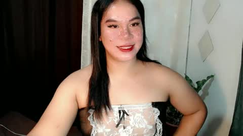 Snapshot of naughty_vies chatting on July 5, 2026, 7:59 am Davies online show from July 5, 2026, 7:59 am