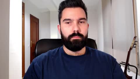 Snapshot of naughtybear_69 chatting on November 5, 2025, 10:48 am Tom online show from November 5, 2025, 10:48 am