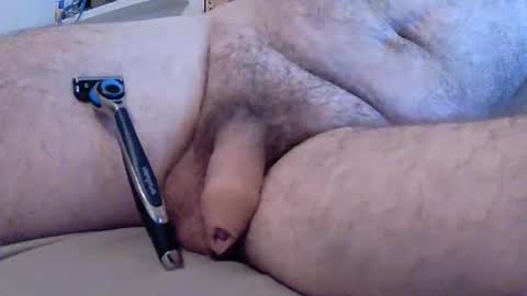 Snapshot of naughtycouple1984 chatting on October 26, 2025, 9:53 pm Naughty Couple online show from October 26, 2025, 9:53 pm