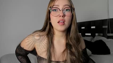 Snapshot of naughtycurvybbx chatting on January 10, 2026, 9:00 am LANAindependent model online show from January 10, 2026, 9:00 am