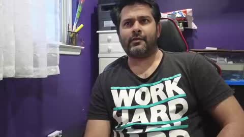 sakhtlaundaz online show from January 1, 2025, 10:03 pm