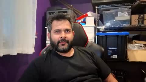 sakhtlaundaz online show from October 30, 2025, 9:04 pm