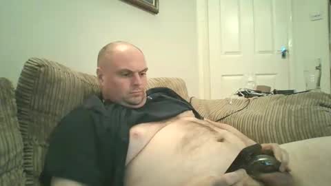 Snapshot of naughtygadget chatting on April 6, 2026, 7:15 pm NaughtyGadget online show from April 6, 2026, 7:15 pm