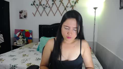 Snapshot of naughtygirl_mmm chatting on May 16, 2026, 11:25 pm Valeria online show from May 16, 2026, 11:25 pm