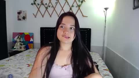 Snapshot of naughtygirl_mmm chatting on June 20, 2026, 9:12 am Valeria online show from June 20, 2026, 9:12 am