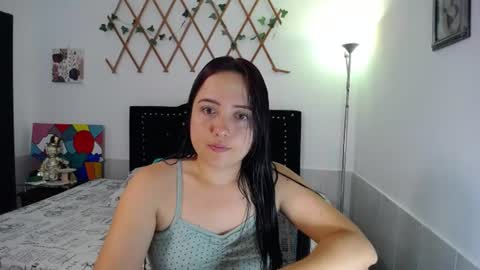 Snapshot of naughtygirl_mmm chatting on June 26, 2026, 8:30 am Valeria online show from June 26, 2026, 8:30 am
